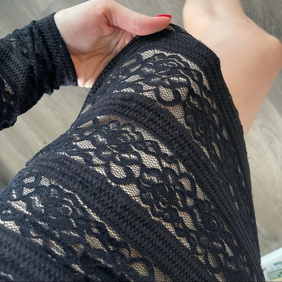 Black lace dress from BEBE. 10/10 conditions - Picture 4 of 7